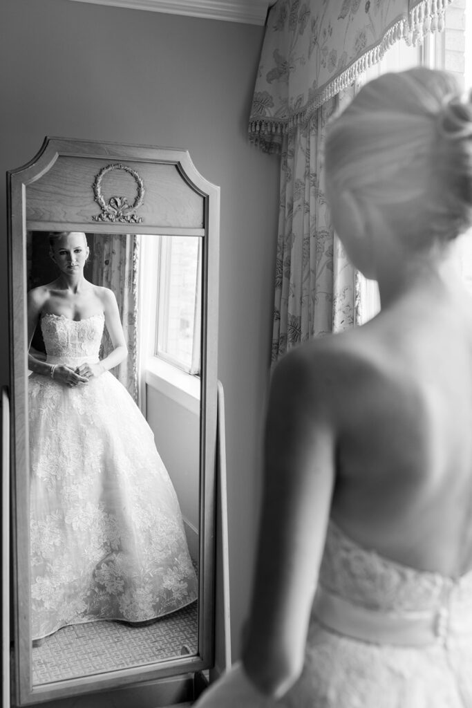 Bridal prep wedding photography tips New Orleans Hotel Monteleone bridal fashion