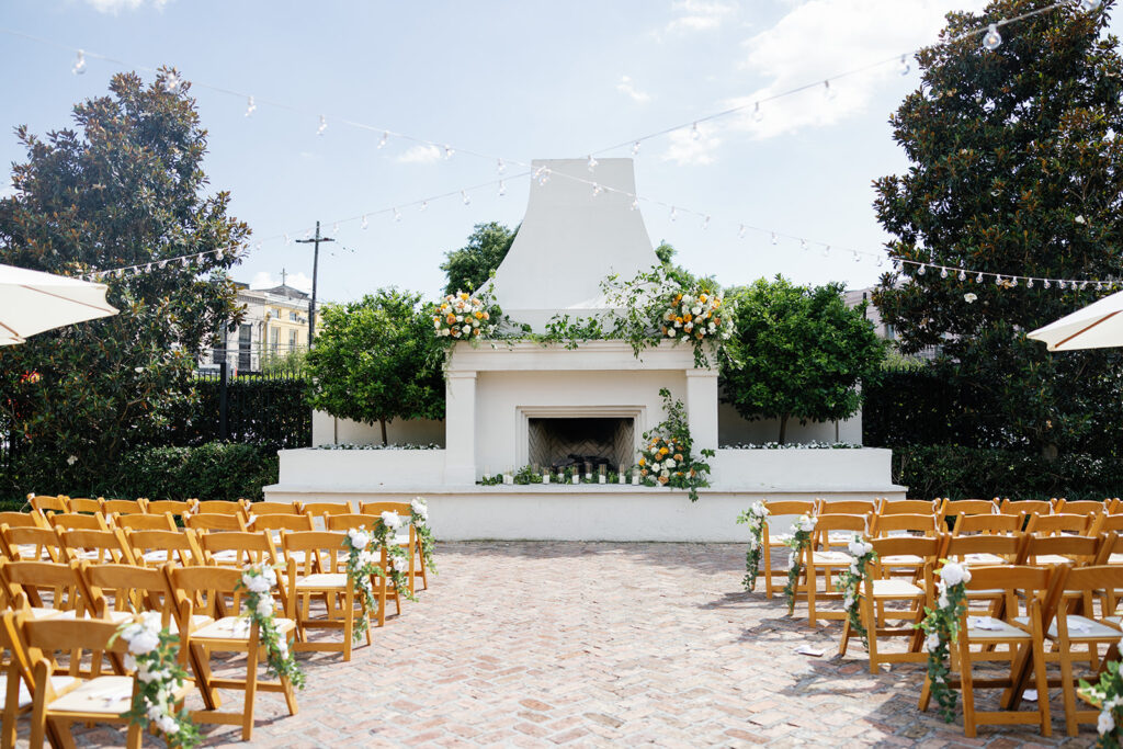 Il Mercato New Orleans wedding photographer florals