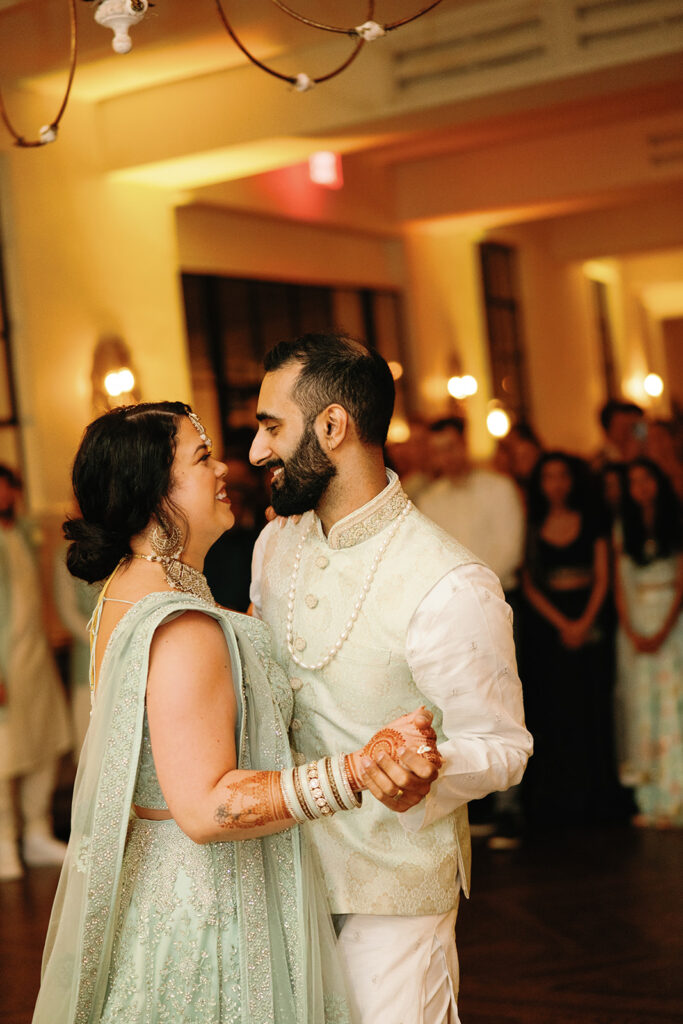 Il Mercato New Orleans Indian wedding photographer 